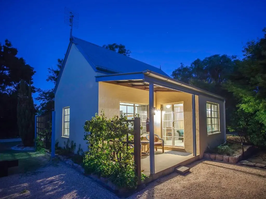 **** Hotel Vineyard Cottages Ballandean Australia