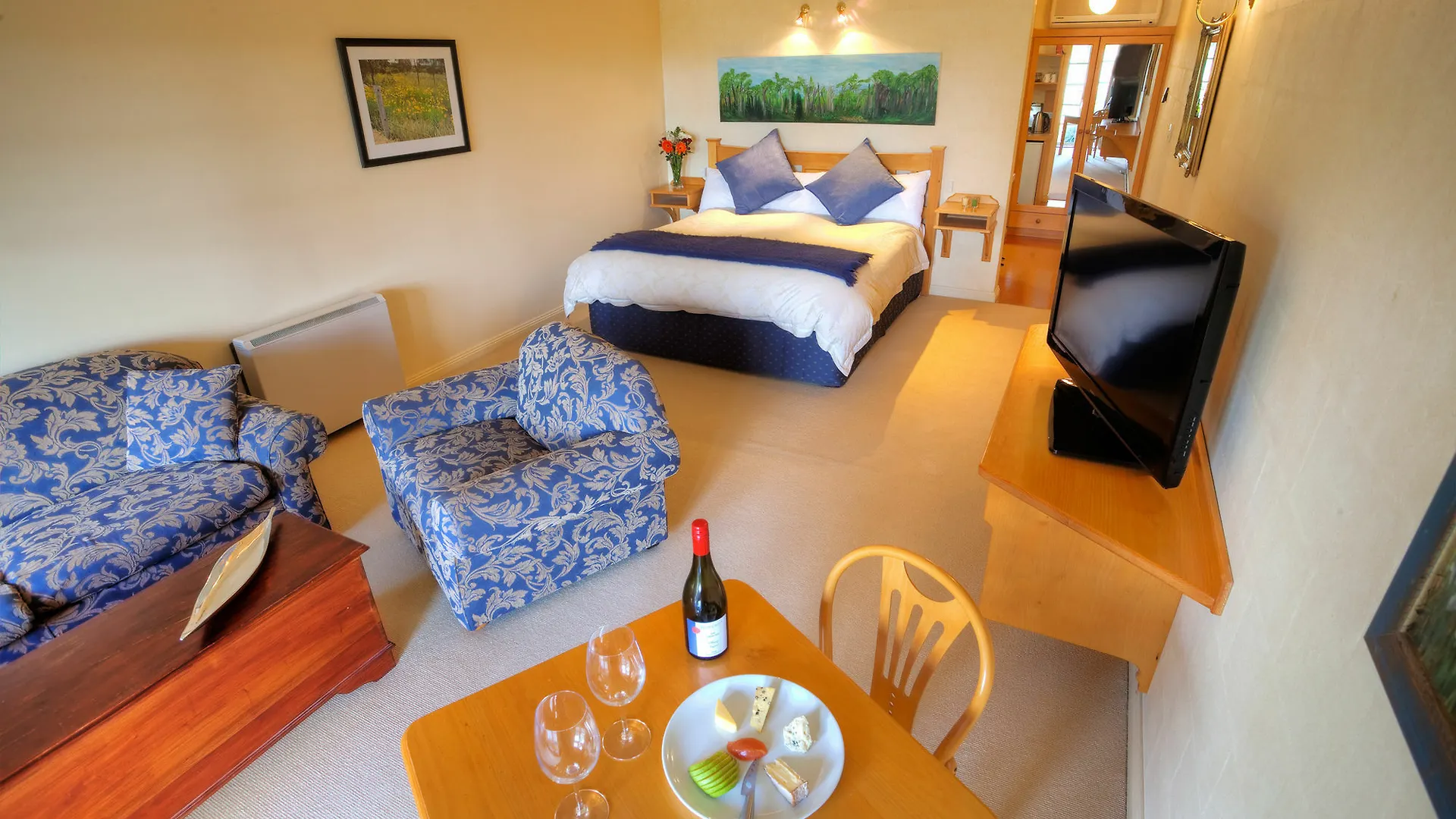 Vineyard Cottages Ballandean Hotel